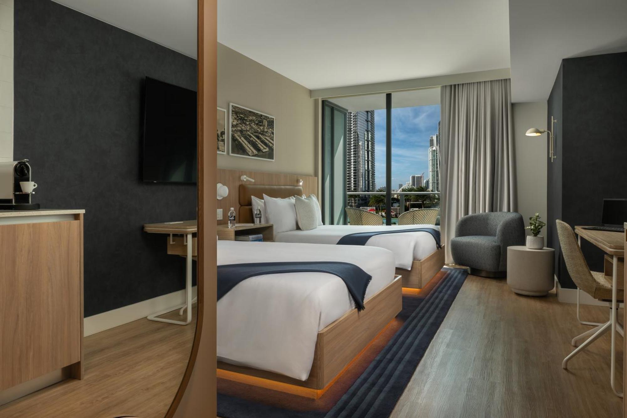 Gale Miami Hotel & Residences Exterior photo
